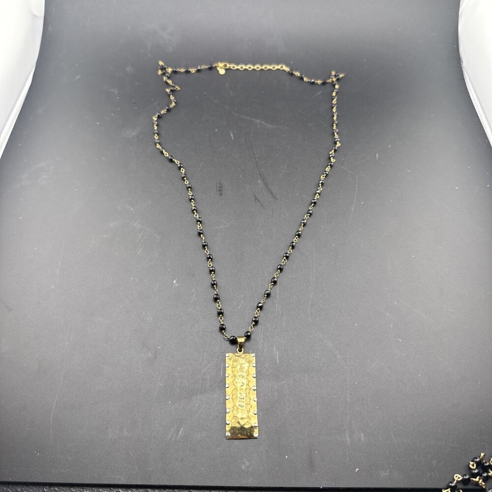 Handmade Artisan SB Signed Hammered Pendant necklace - Vintage 1990s
